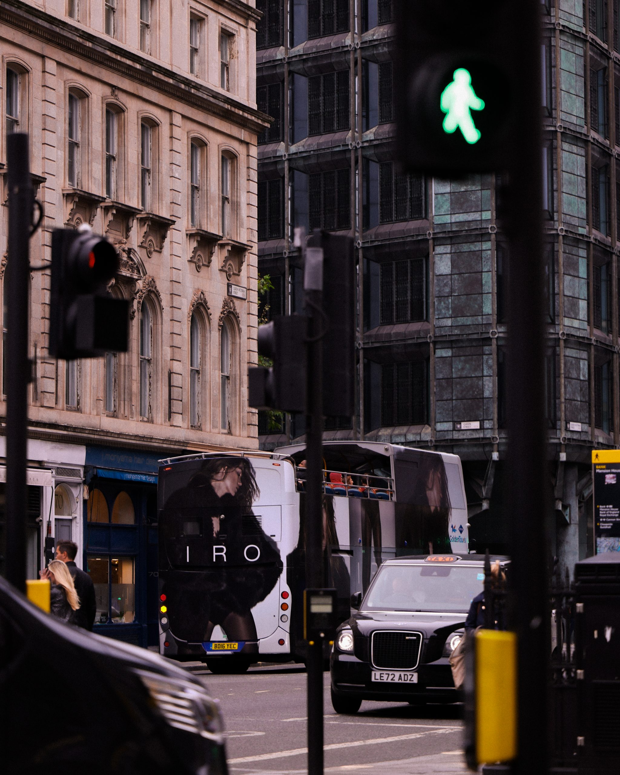 iro-street-campaign-london-17