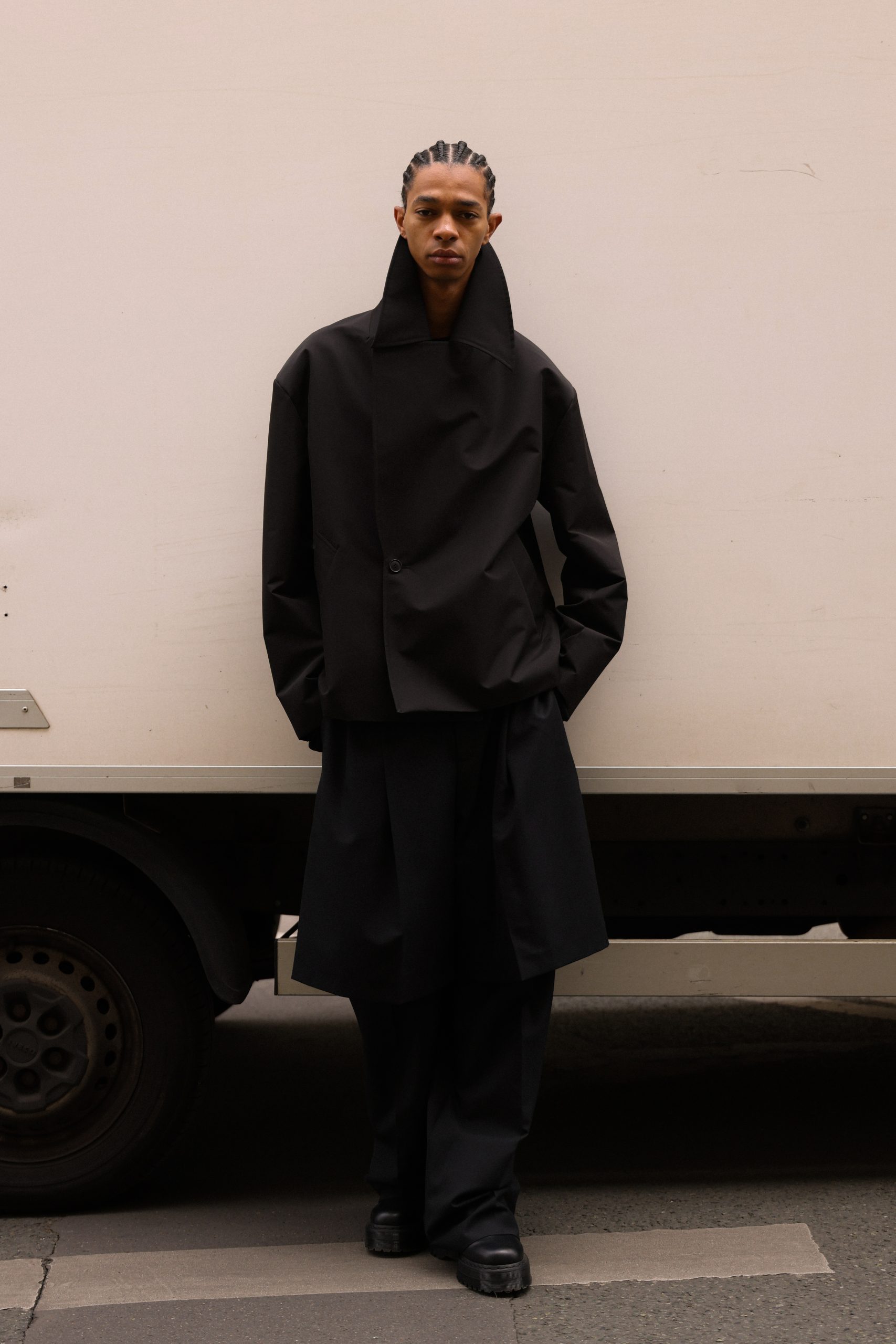 ekivoc-ss26-editorial-117