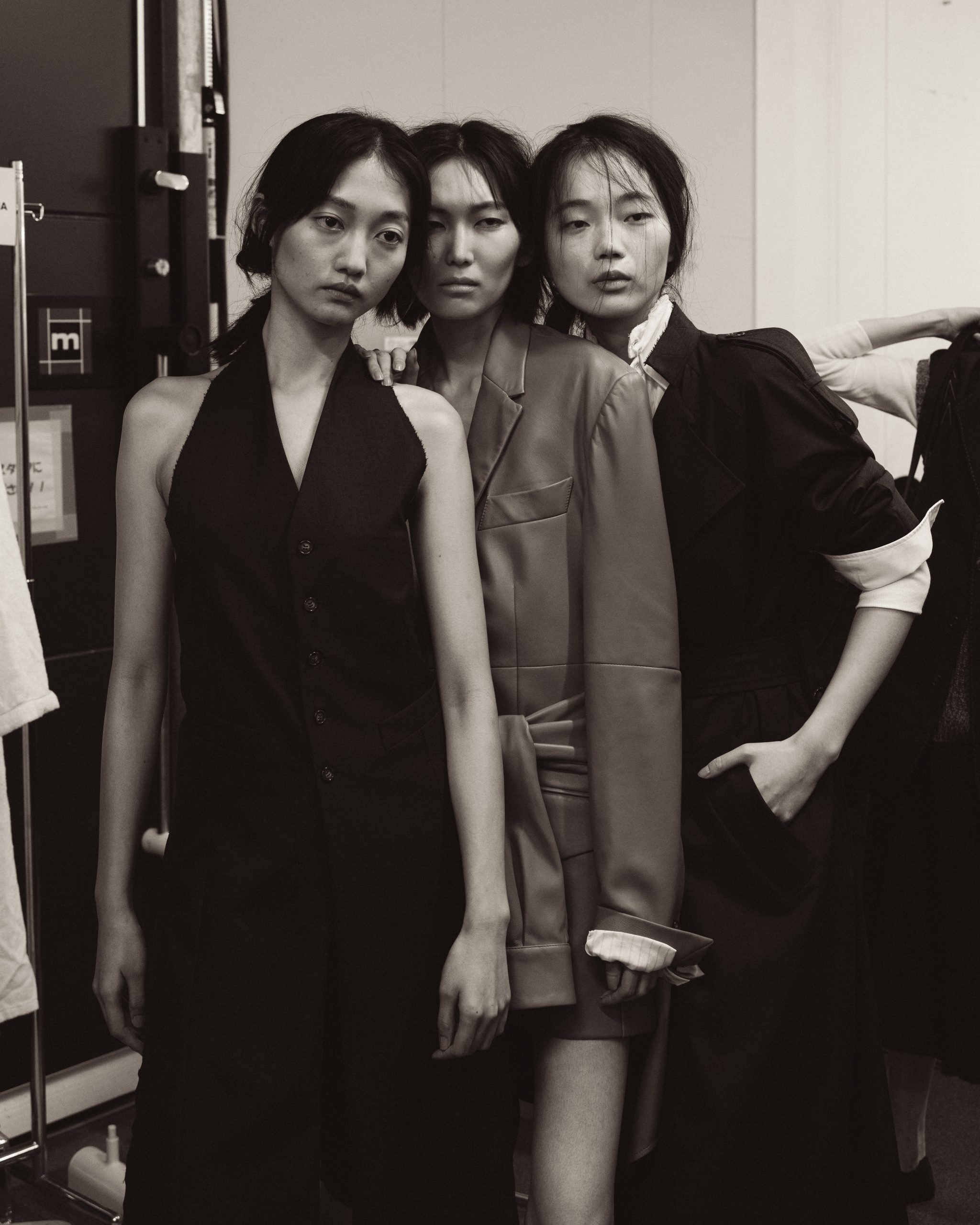 sonia-carrasco-27ss-backstage-63